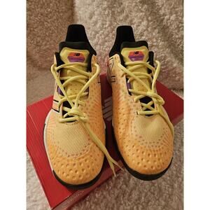 Womens New Balance Fresh Foam X Lov v2